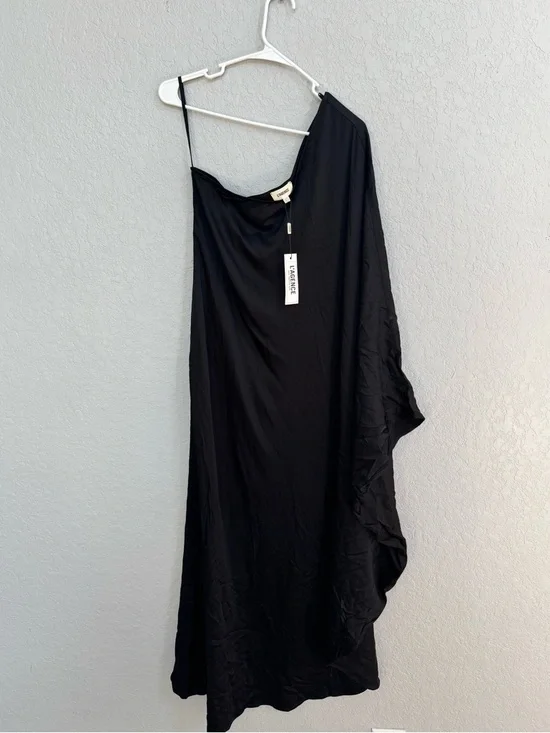 L'AGENCE One-Shoulder Black Asymmetric Evening Dress - Picture 4 of 7